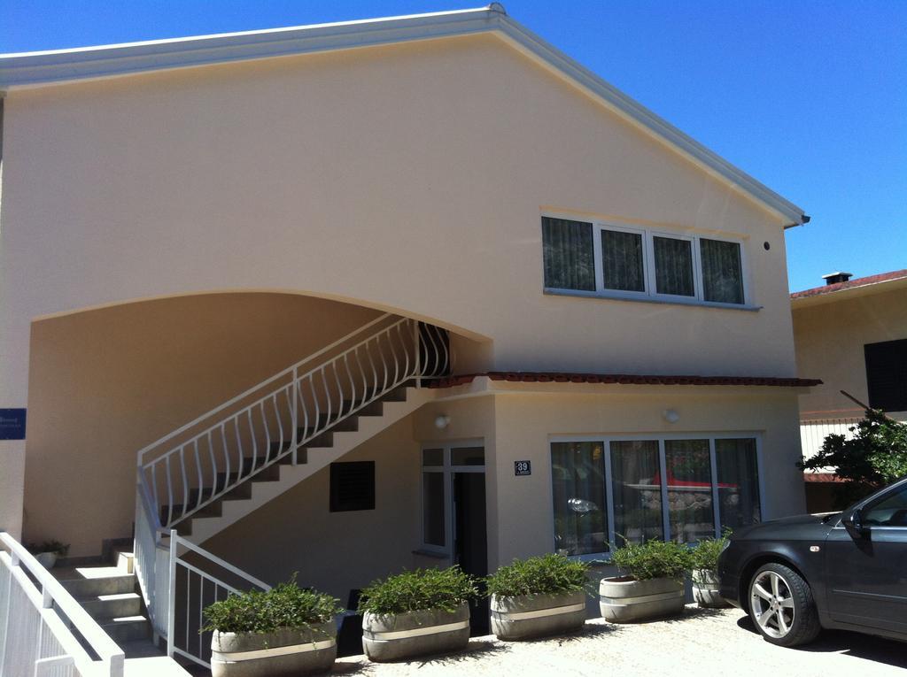 Apartments Ivanka Starigrad Paklenica Exteriér fotografie