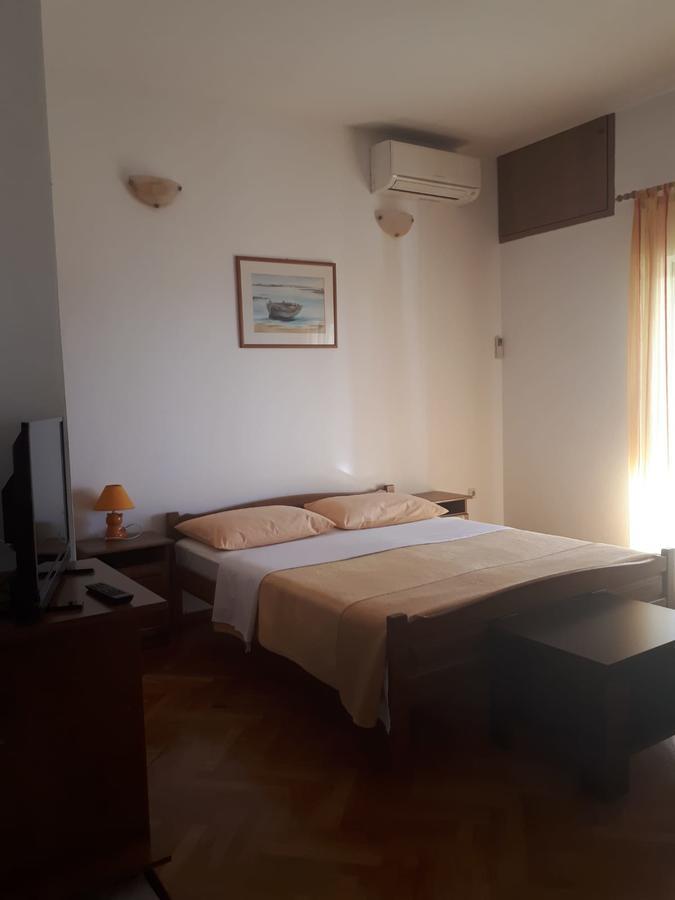 Apartments Ivanka Starigrad Paklenica Exteriér fotografie